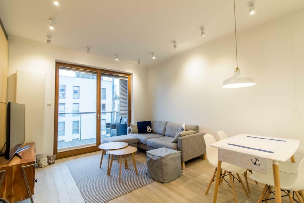 Nadmorski Dwor Wood Apartment Gdańsk Extérieur photo